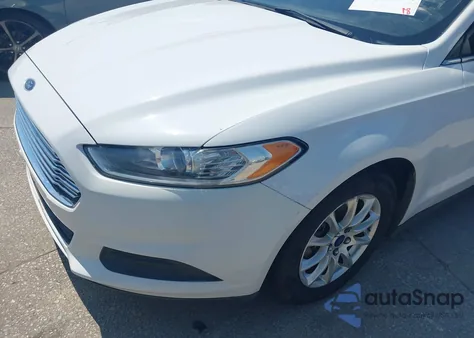 2016 Ford Fusion S z USA, uszkodzony, nr VIN 3FA6P0G78GR156201